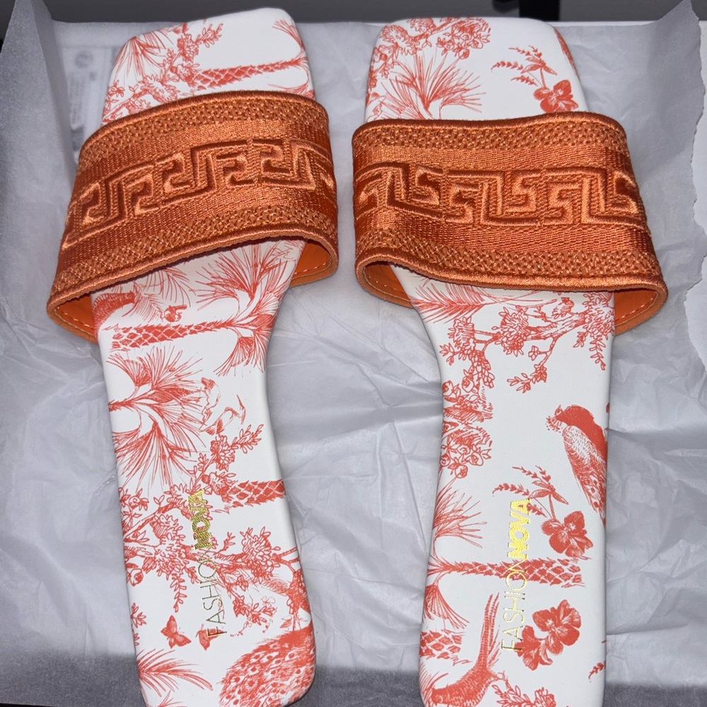 Fashion Nova Orange and White Slide Sandals